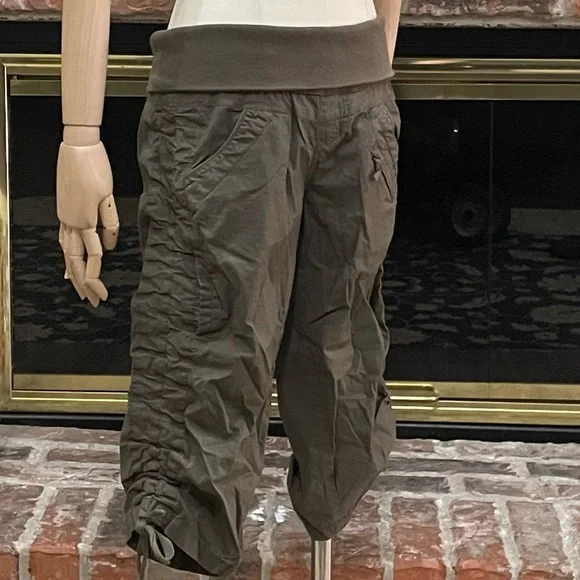 Vintage Y2K Jolt army green ruched capri pants / JR 5 / Excellent condition - Picture 4 of 13